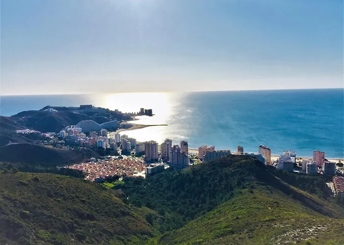 Beachfront And Cozy Cullera