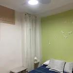 Beachfront And Cozy Apartman