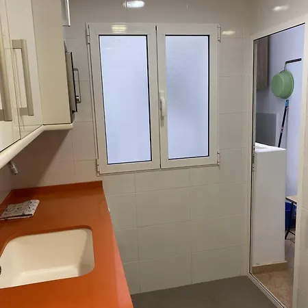 Beachfront And Cozy Кульера